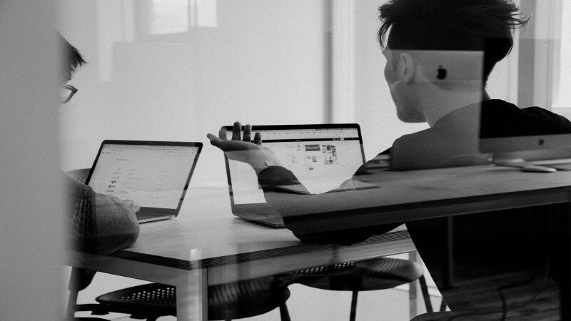 Shareholder Disputes in Small Businesses: Early Warning Signs Owners Should Never Ignore