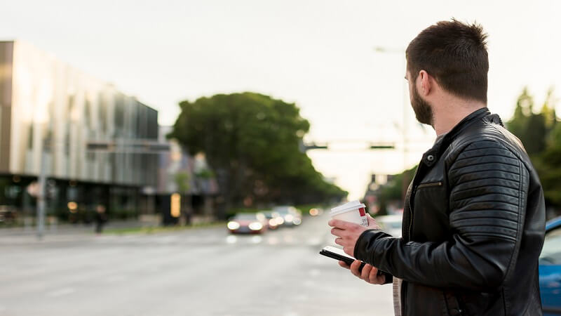 How to Find a Long-Lost Friend Without Hiring Anyone